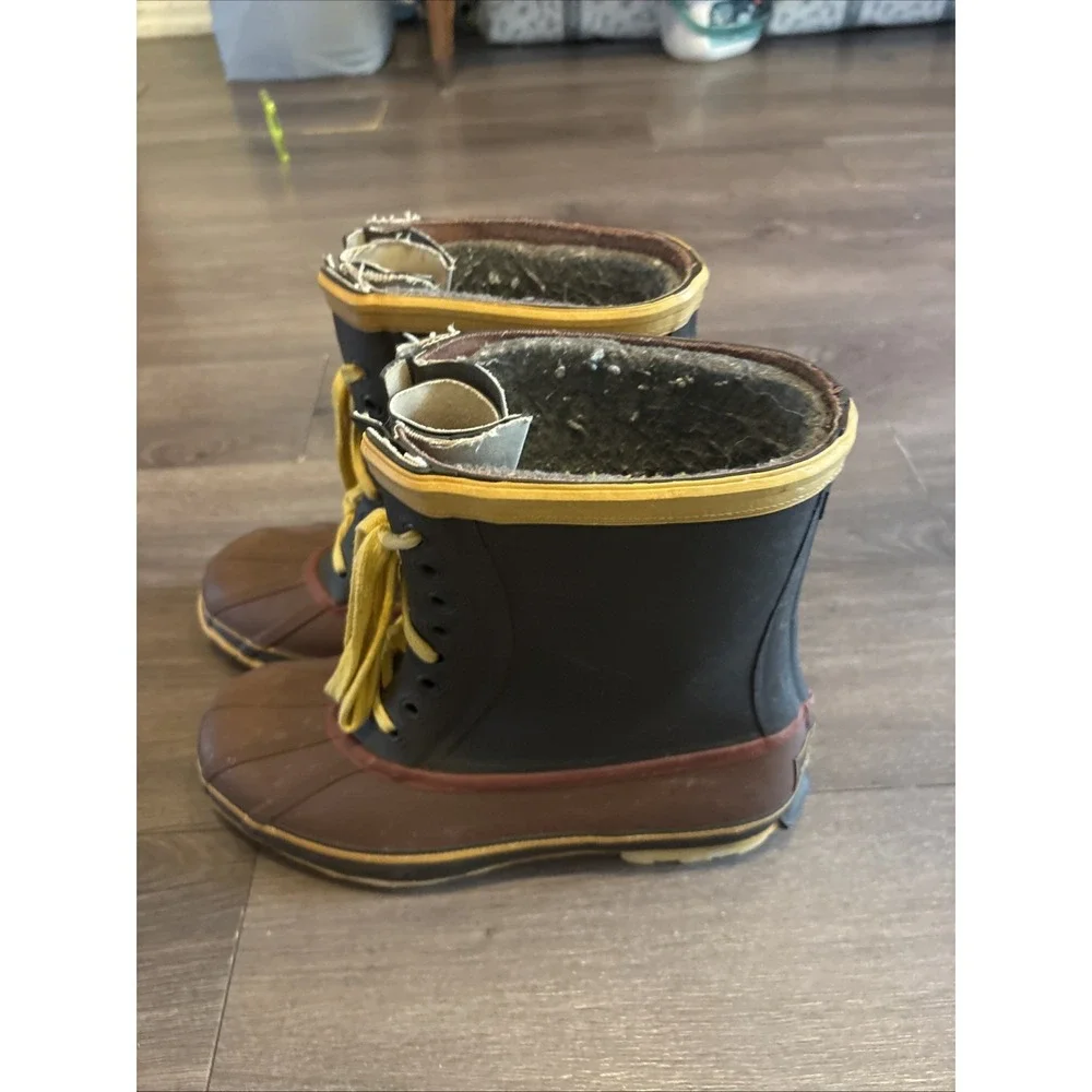 Waterproof explorers steel